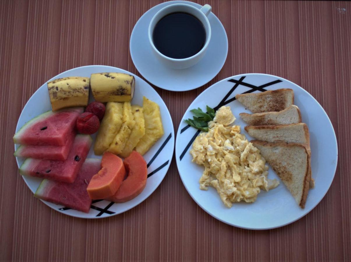 Rancho Huacatay Bed & Breakfast Monteverde ภายนอก รูปภาพ